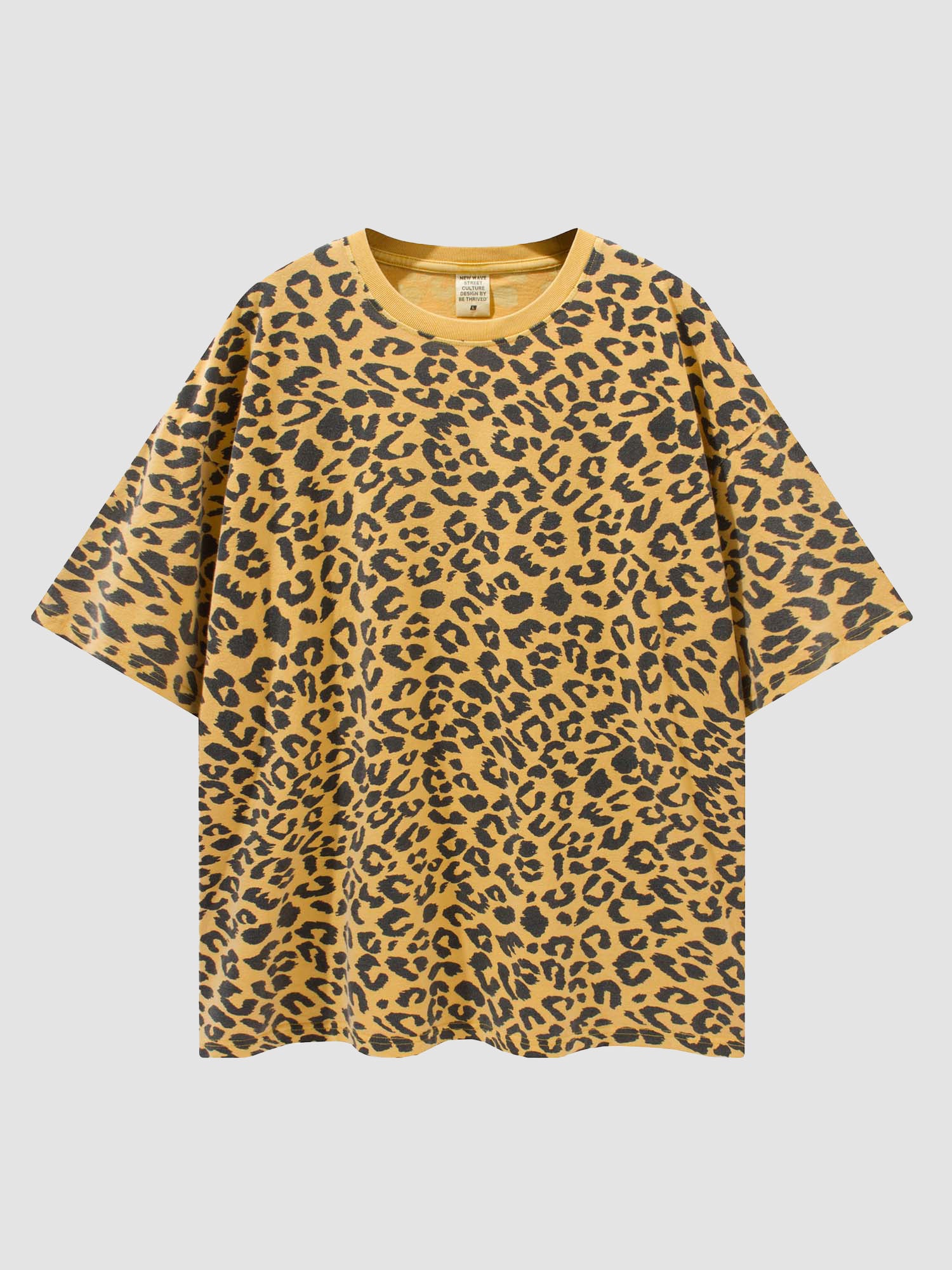 JUSTNOTAG Gelbes Kurzarm-T-Shirt aus 100 % Baumwolle mit Leopardenmuster
