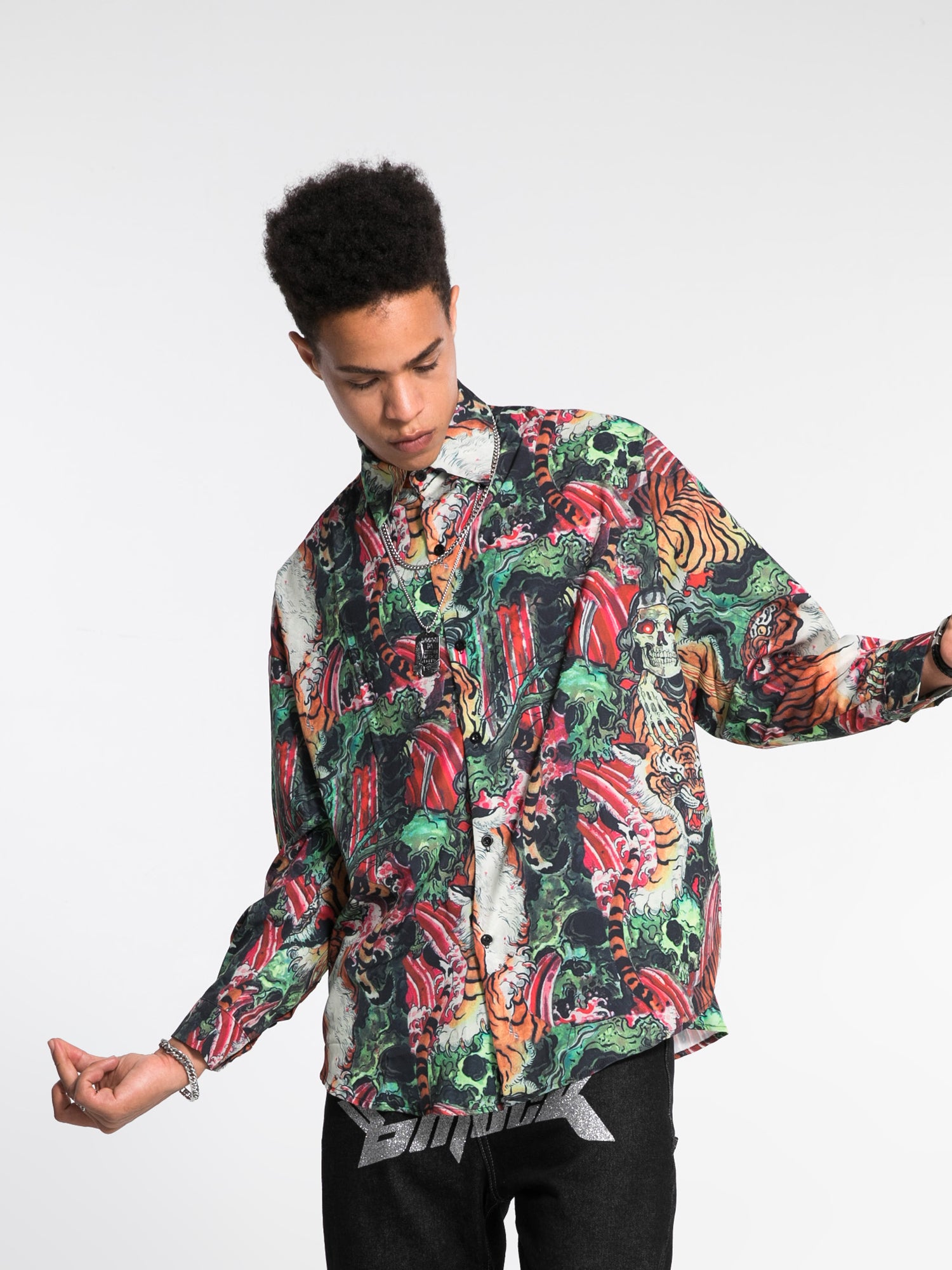 JUSTNOTAG Hip-Hop Print Polyester Turn-down Collar Shirt