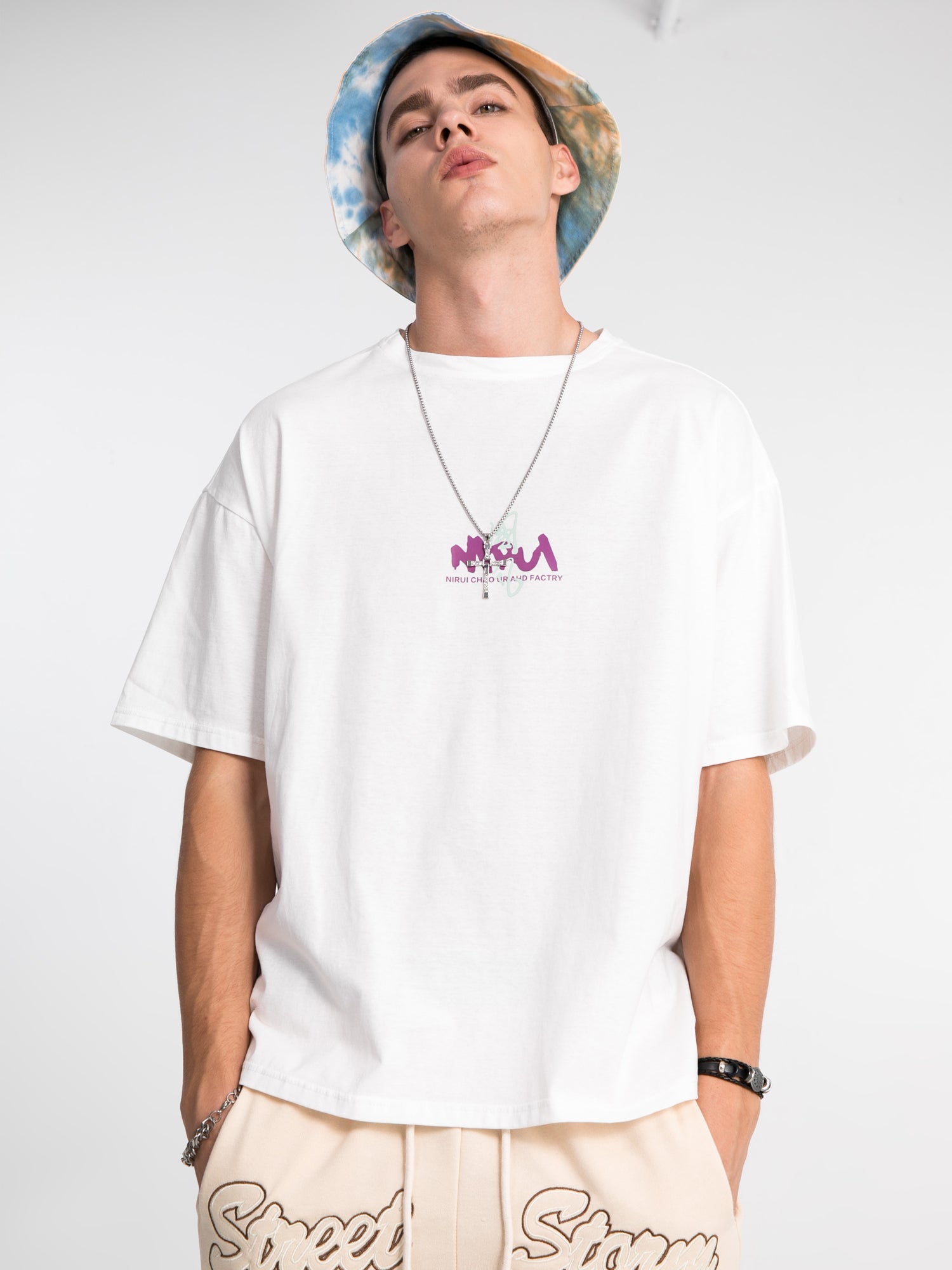JUSTNOTAG National Tide bedruckte kurzärmlige männliche Hip-Hop-Tide-Marke lockere Sommer-T-Shirts aus Baumwolle mit Rundhalsausschnitt