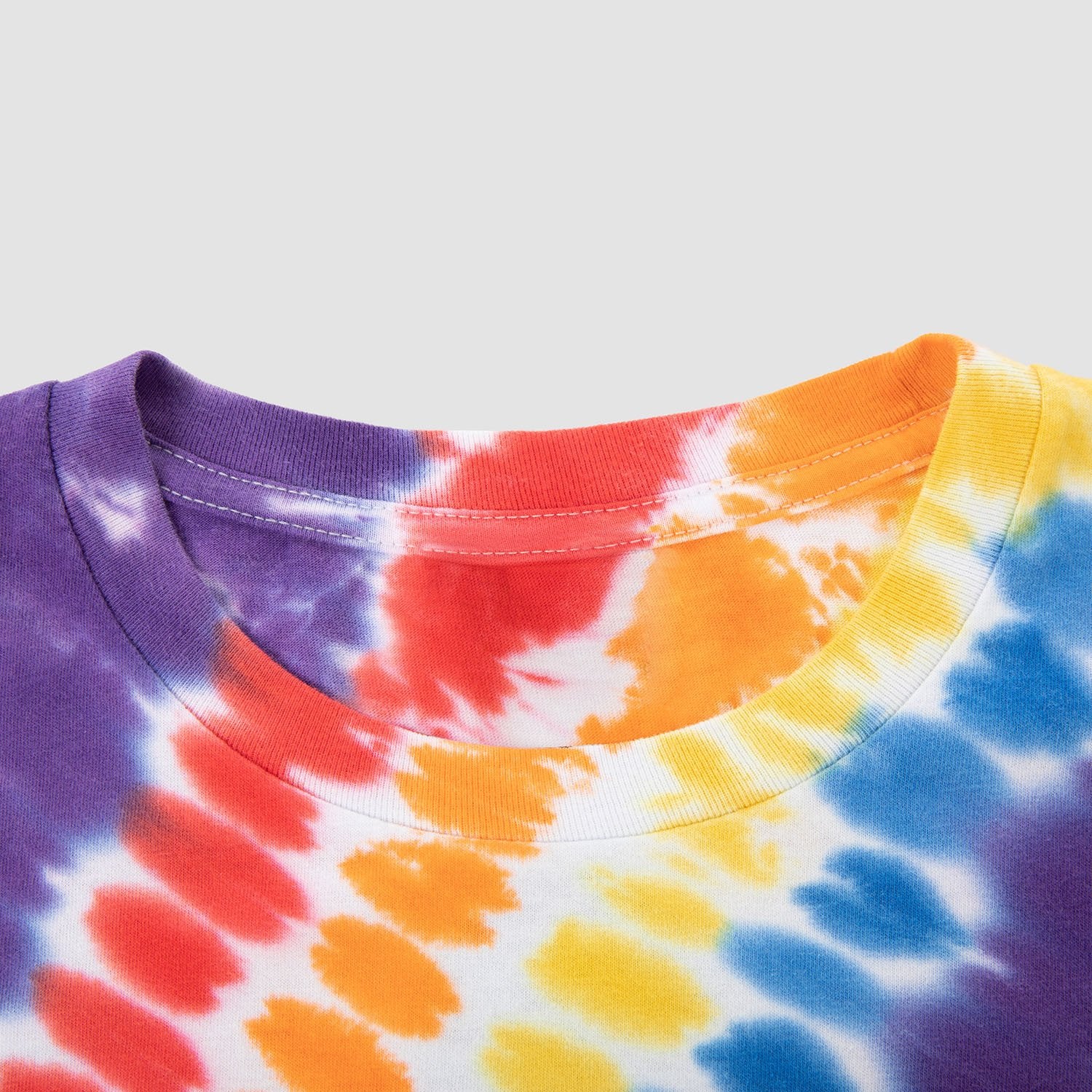JUSTNOTAG Tie-Dye Contrasting Color Direction Label Short Sleeve Tee