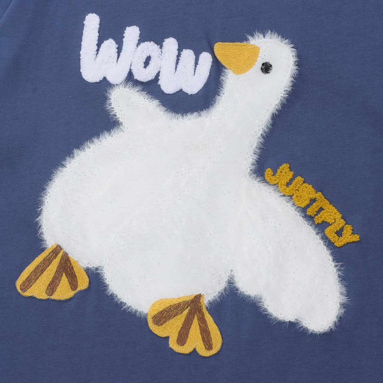 JUSTNOTAG Wow Goose Plush Embroider Short Sleeve Tee